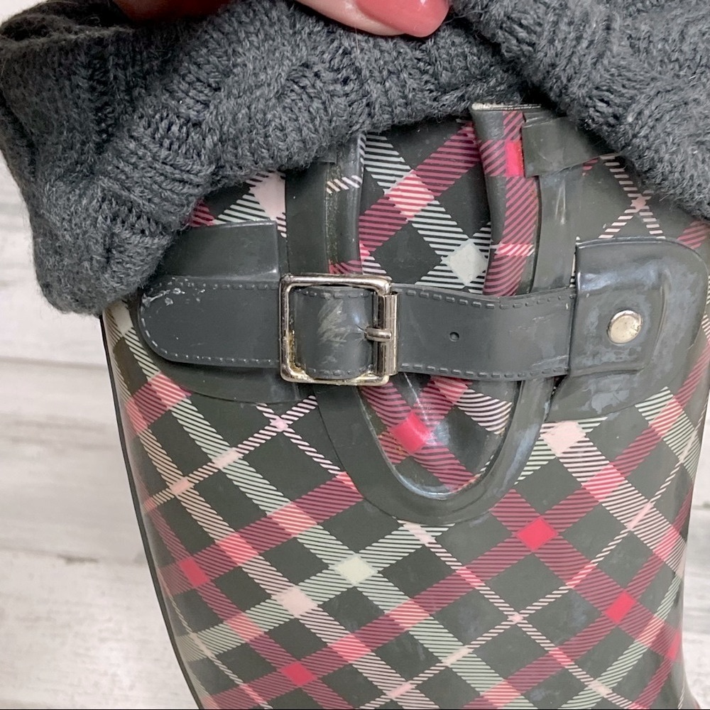 Western Chief Charcoal Villa Plaid Rain Boots - Picture 2 of 11